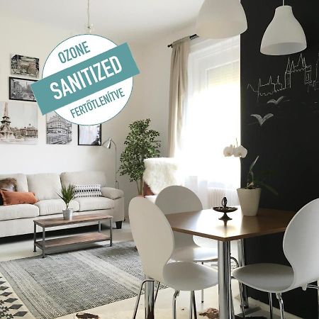 Standard Apartment By Hi5 - Karoly 23 부다페스트 외부 사진